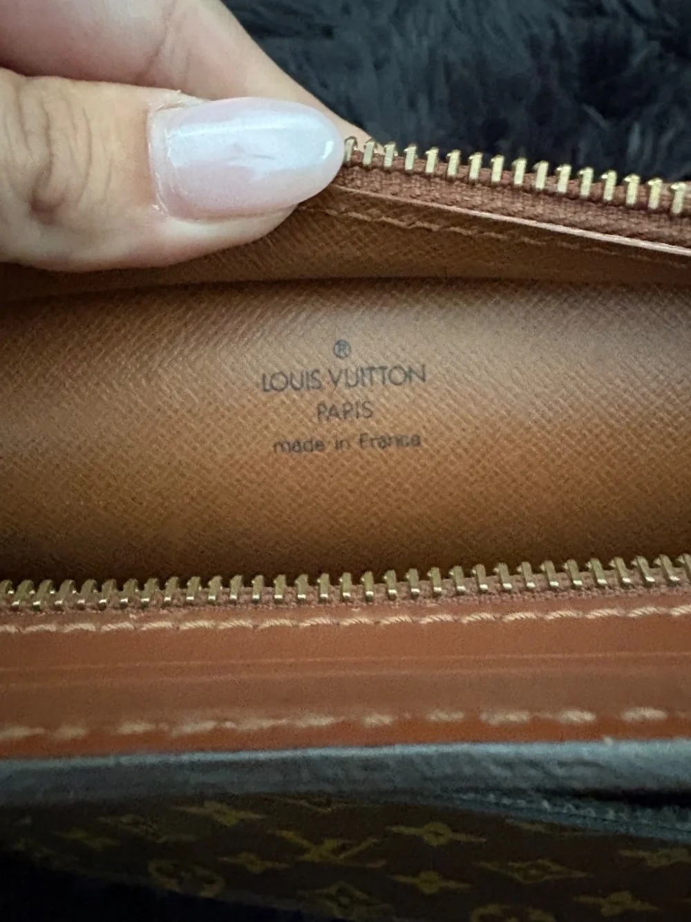 1991 vintage LV Pochette Homme